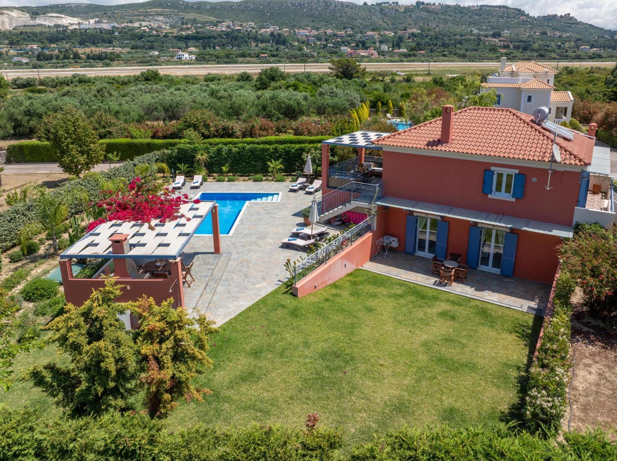 Eglina Villa's Minia